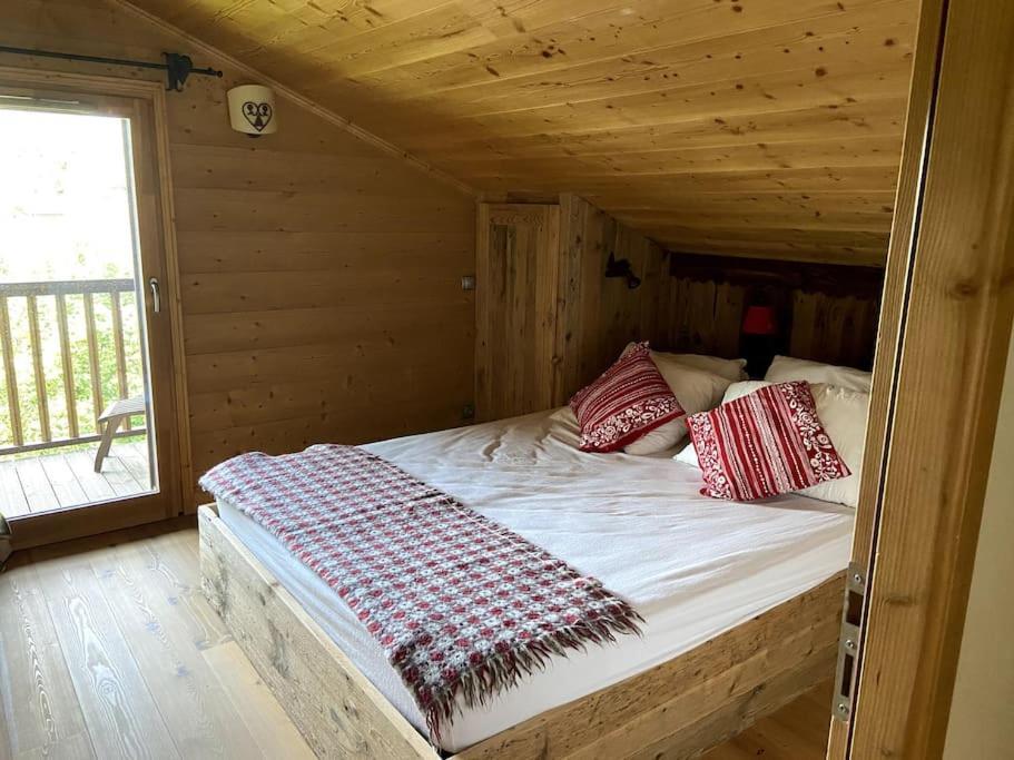 Three Bedroom Apartment, Samoens, Grand Massif מראה חיצוני תמונה